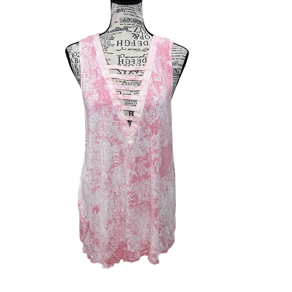 American Eagle Outfitters Pink and white Top